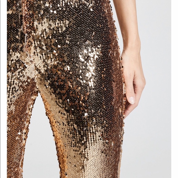 🌟Milly ⭐️BEST DRESSED HOST PICK🌟Gold Sequins 2. - Picture 10 of 16